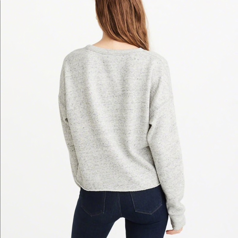 Abercrombie & Fitch RAINBOW LOGO CREW SWEATSHIRT - Picture 3 of 4